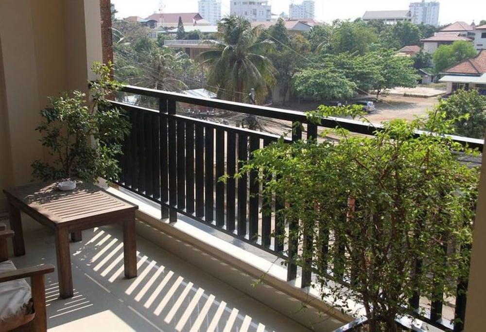 Diamond Hotel Phnom Penh Ngoại thất bức ảnh
