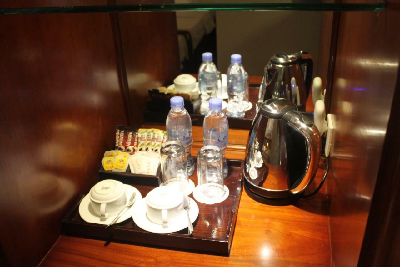 Diamond Hotel Phnom Penh Ngoại thất bức ảnh